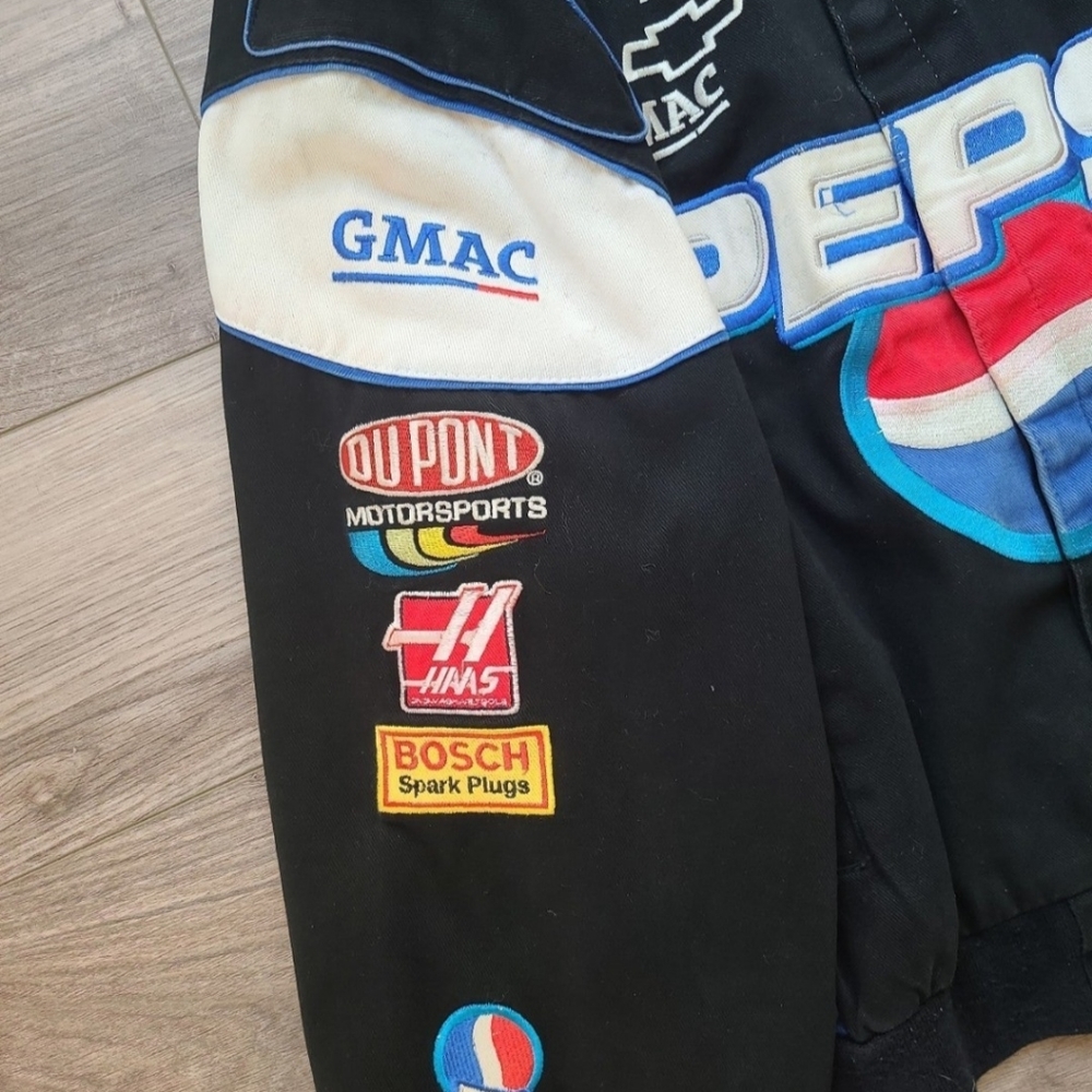 Jacket - Picture 3 of 5